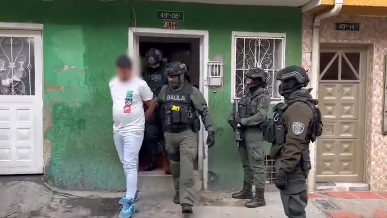 Capturan al hombre que lanzó granada a un motel en Bogotá; es un venezolano que tenía azotados a los comerciantes de Tunjuelito