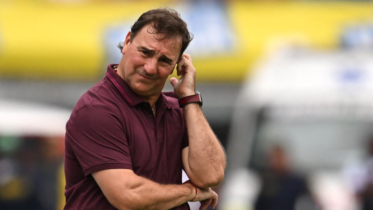 Néstor Lorenzo empieza a descartar jugadores para su convocatoria