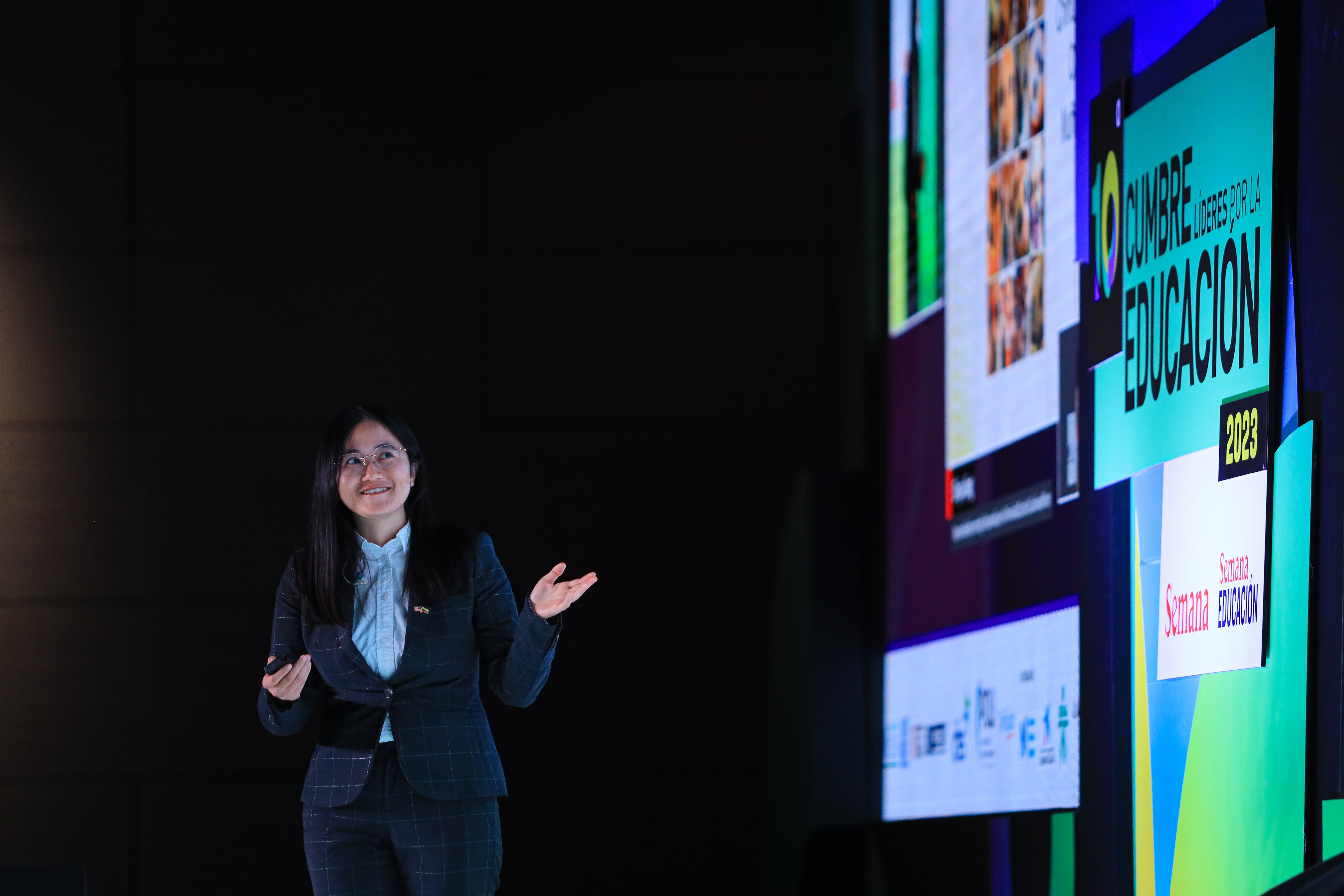 CUMBRE LÍDERES POR LA EDUCACIÓN 2023