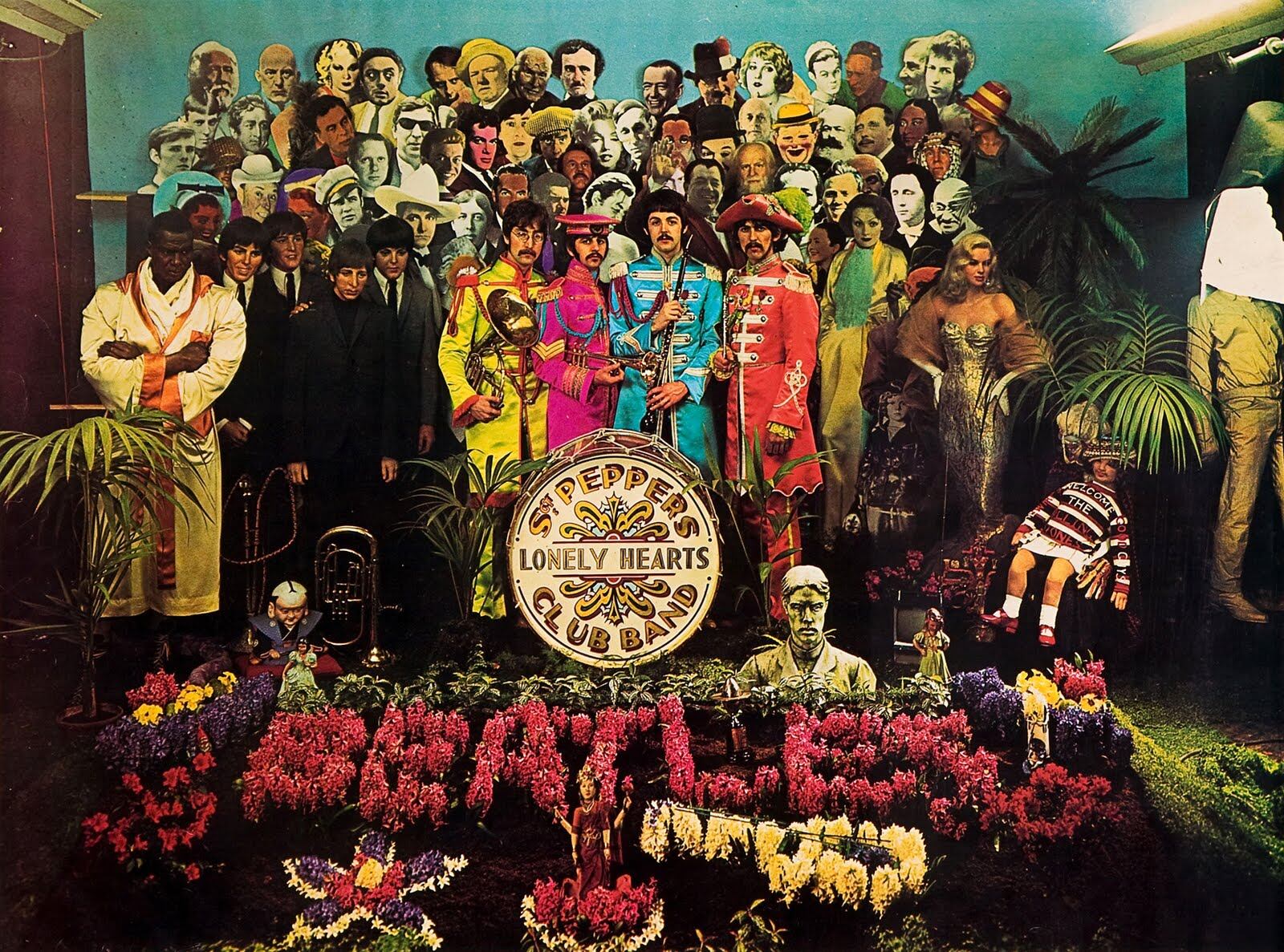 Icónica portada del álbum Sgt Pepper s Lonely Hearts Club Band de los Beatles. Wikimedia Commons