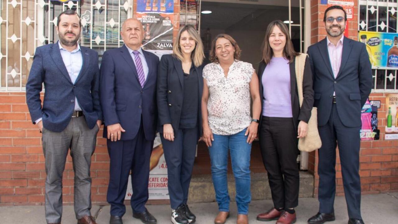 Mincomercio, bavaria y fenalco lanzan iniciativa para impulsar micronegocios de 3.000 mujeres víctimas del conflicto