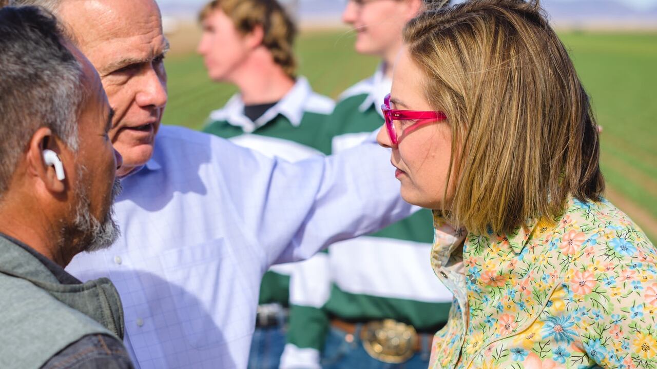 Kyrsten Sinema era una opositora de Biden dentro del partido Demócrata