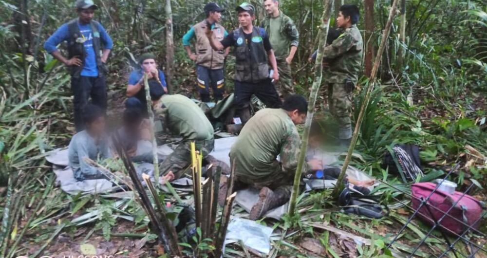 Primeras imágenes de los niños encontrados en la selva.