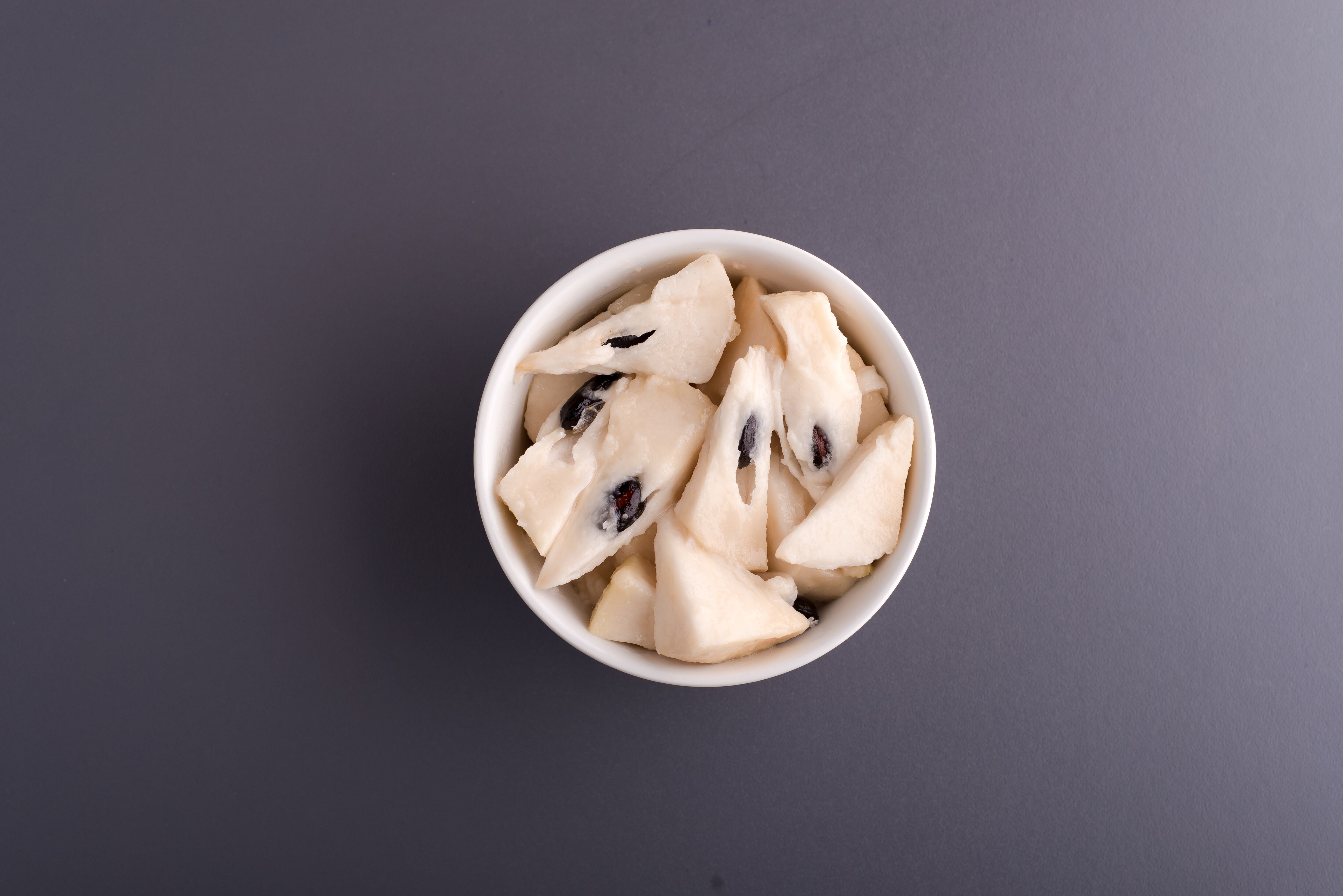 Esta fruta ayuda a regular el flujo de sangre, el sistema nervioso y el tracto intestinal.