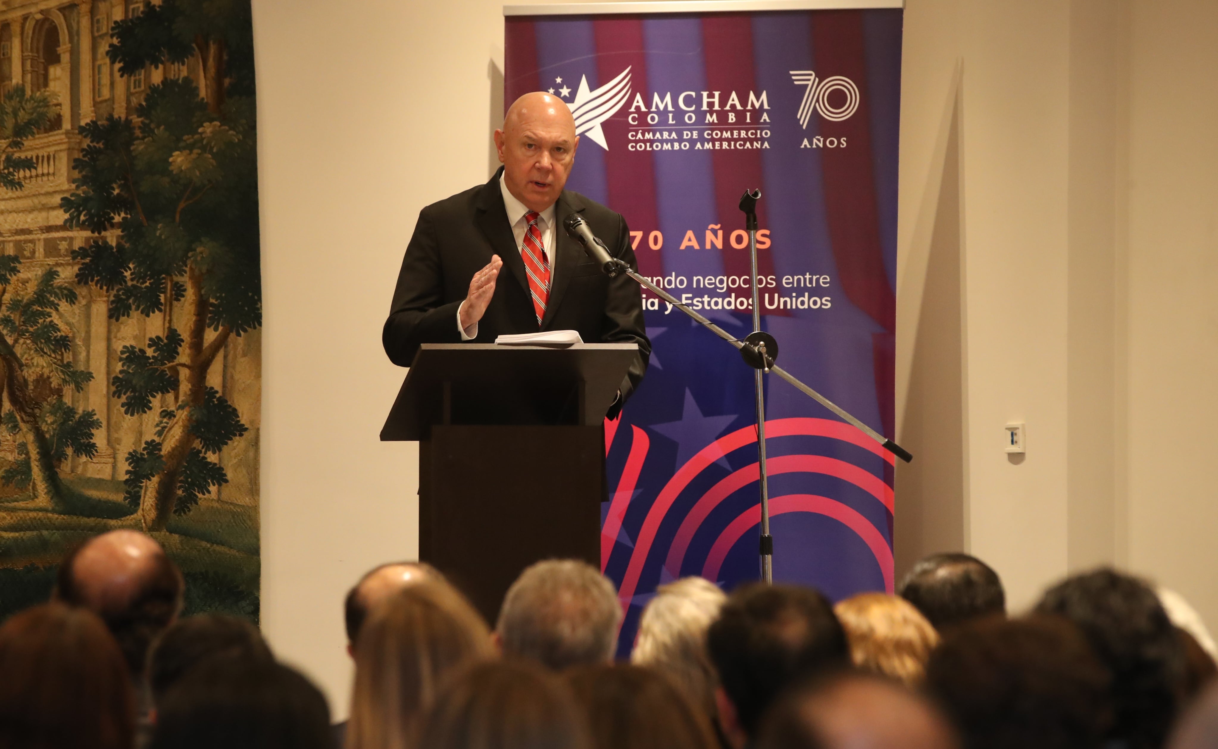 conversación del señor Embajador (e) de los Estados Unidos