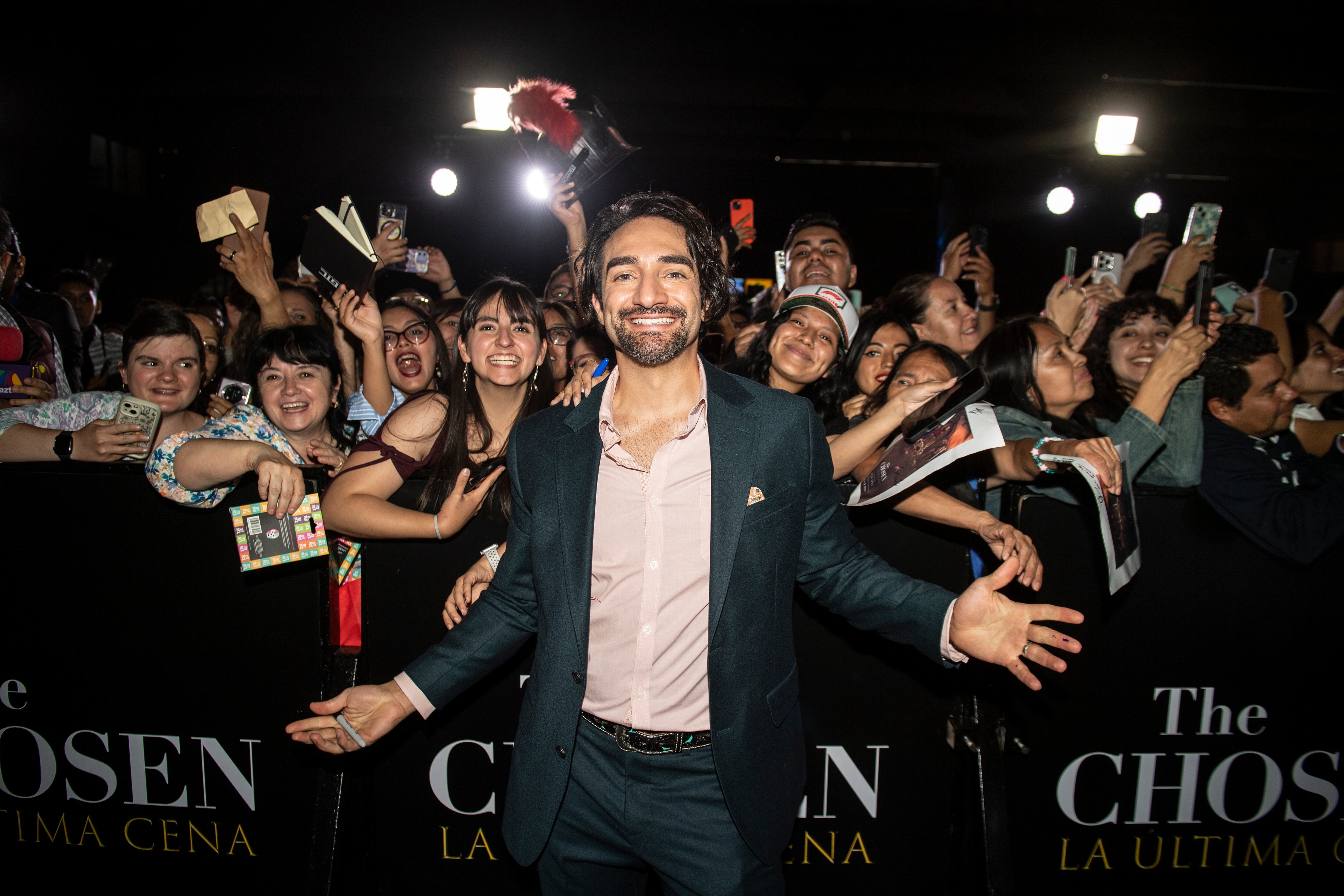 Actores de 'The Chosen: La última cena' compartieron con sus fanáticos en la premiere de la quinta temporada.