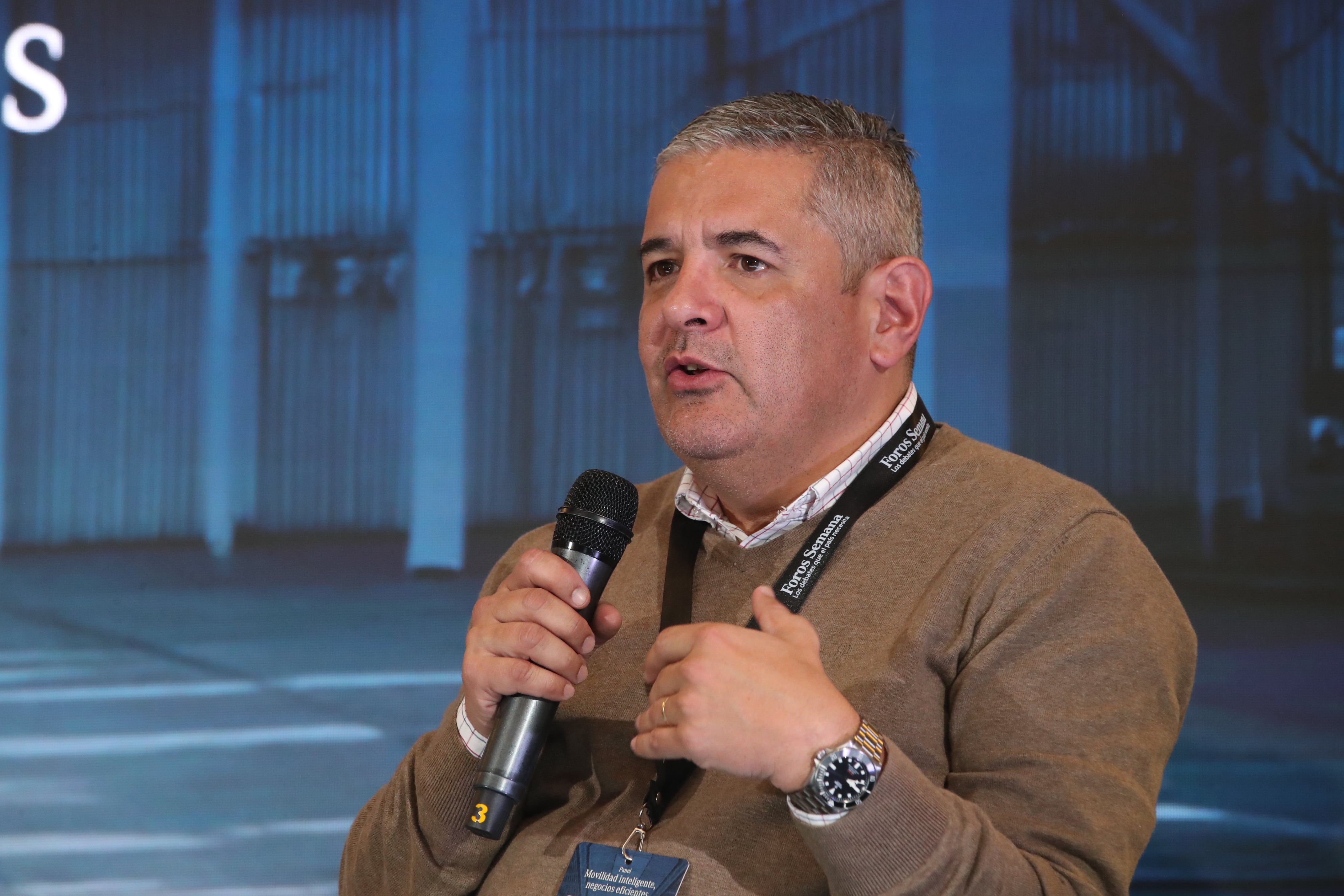 Panel ‘Movilidad inteligente, negocios eficientes’