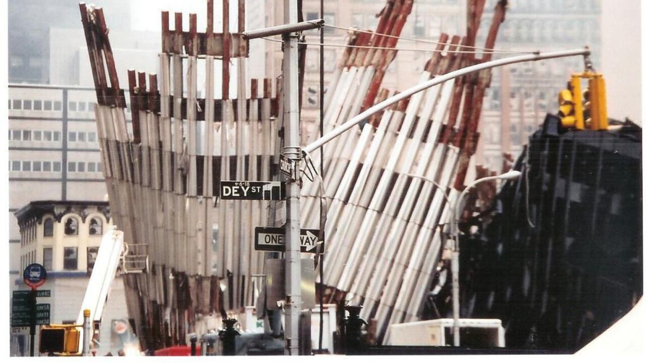 Restos de las torres gemelas captadas por el fotoperiodista Luis Evelio Salgado. Foto: Luis Evelio Salgado