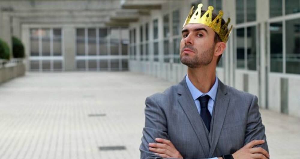 Los narcisistas se creen los mejores y esto les da una gran fortaleza mental.