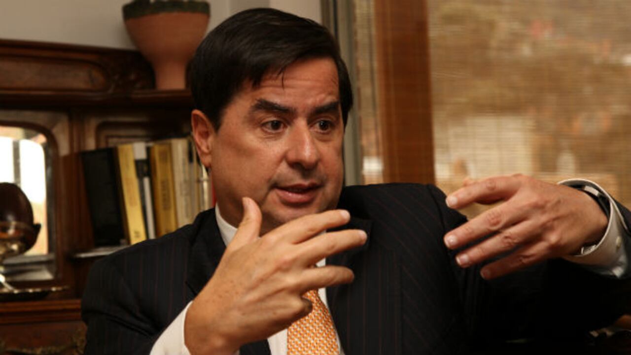 Juan Fernando Cristo (P. Liberal), autor de la ley de víctimas, lamentó la evidente ausencia de congresistas.