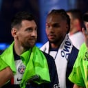 Lionel Messi y Neymar durante la celebración del título de la Ligue 1