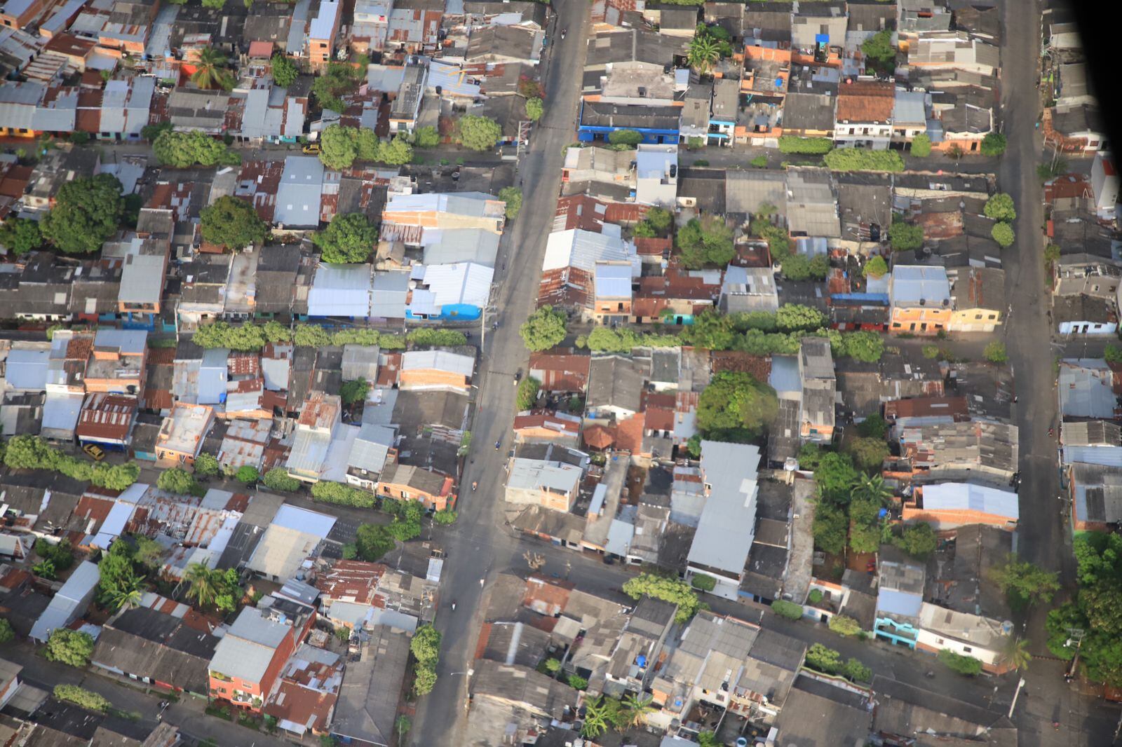 Toque de queda en 12 municipios de Antioquia.