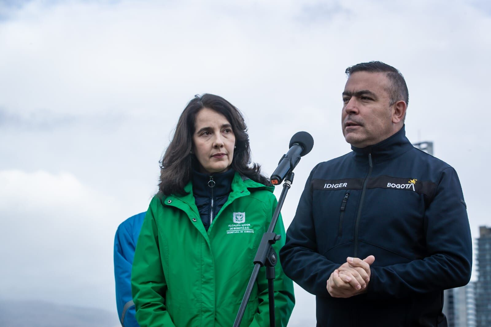 Director del Idiger, Guillermo Escobar, y secretaria de Ambiente, Adriana Soto