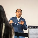 Guillermo Escobedo, maestro de música.