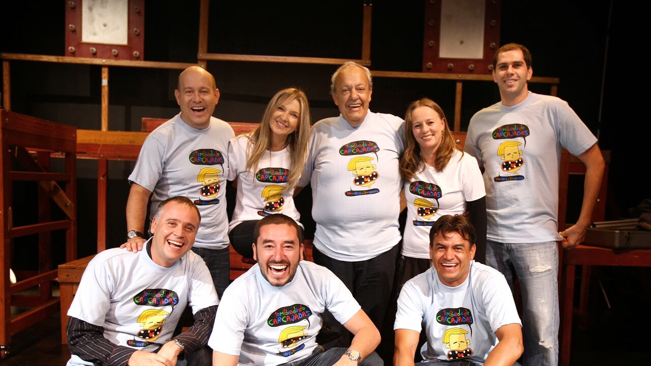 CRISANTO VARGAS
LUZ AMPARO ALVAREZ
CARLOS BENJUMEA
YADY GONZALEZ
ALEJO MEJIA
DAVID GARCIA JERINGA
JULIAN BELTRAN
CHOCOLO
ABRIL 6 2010
TEMPORADA CARCAJADAS DEL TEATRO NACIONAL 2010
FOTO GUILLERMO TORRES SEMANA