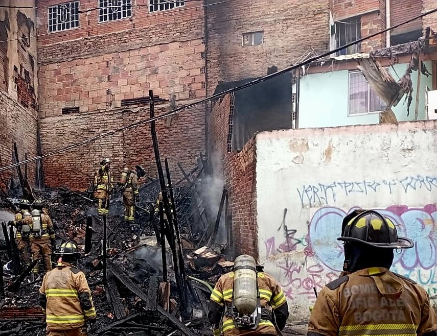 Voraz incendió en San Cristobal el domingo 12 de febrero