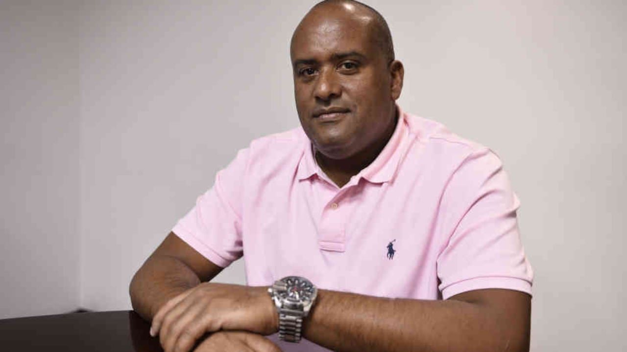 Además de la cita a la imputación de cargos, también se Se solicitará medida de detención domiciliaria para el gobernador.