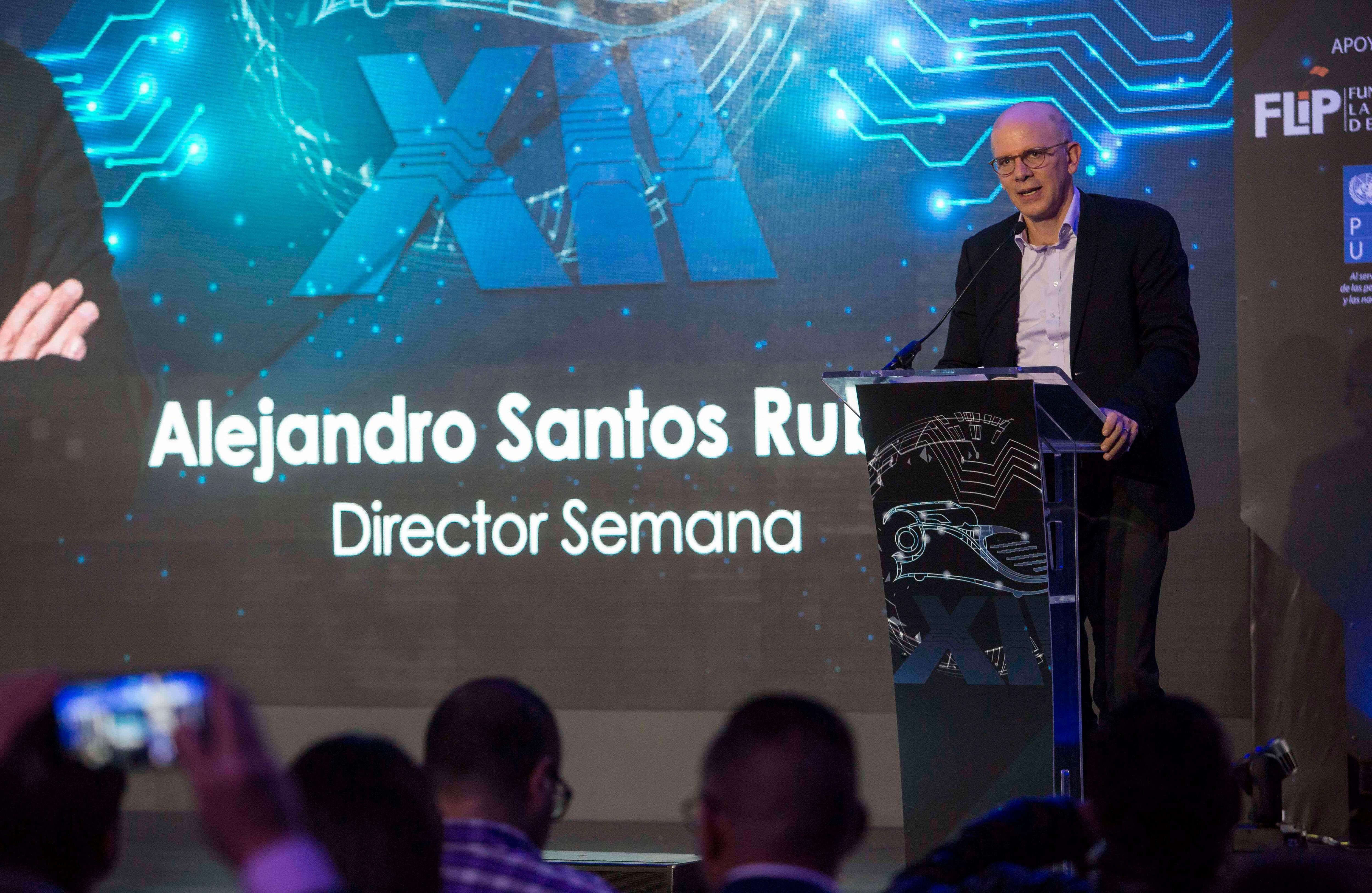 Alejandro Santos Rubino, director SEMANA
