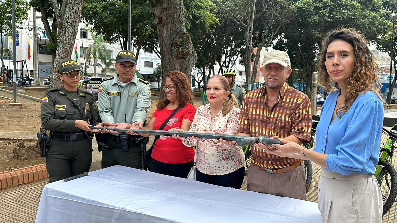 Recuperaron espada en Bucaramanga.