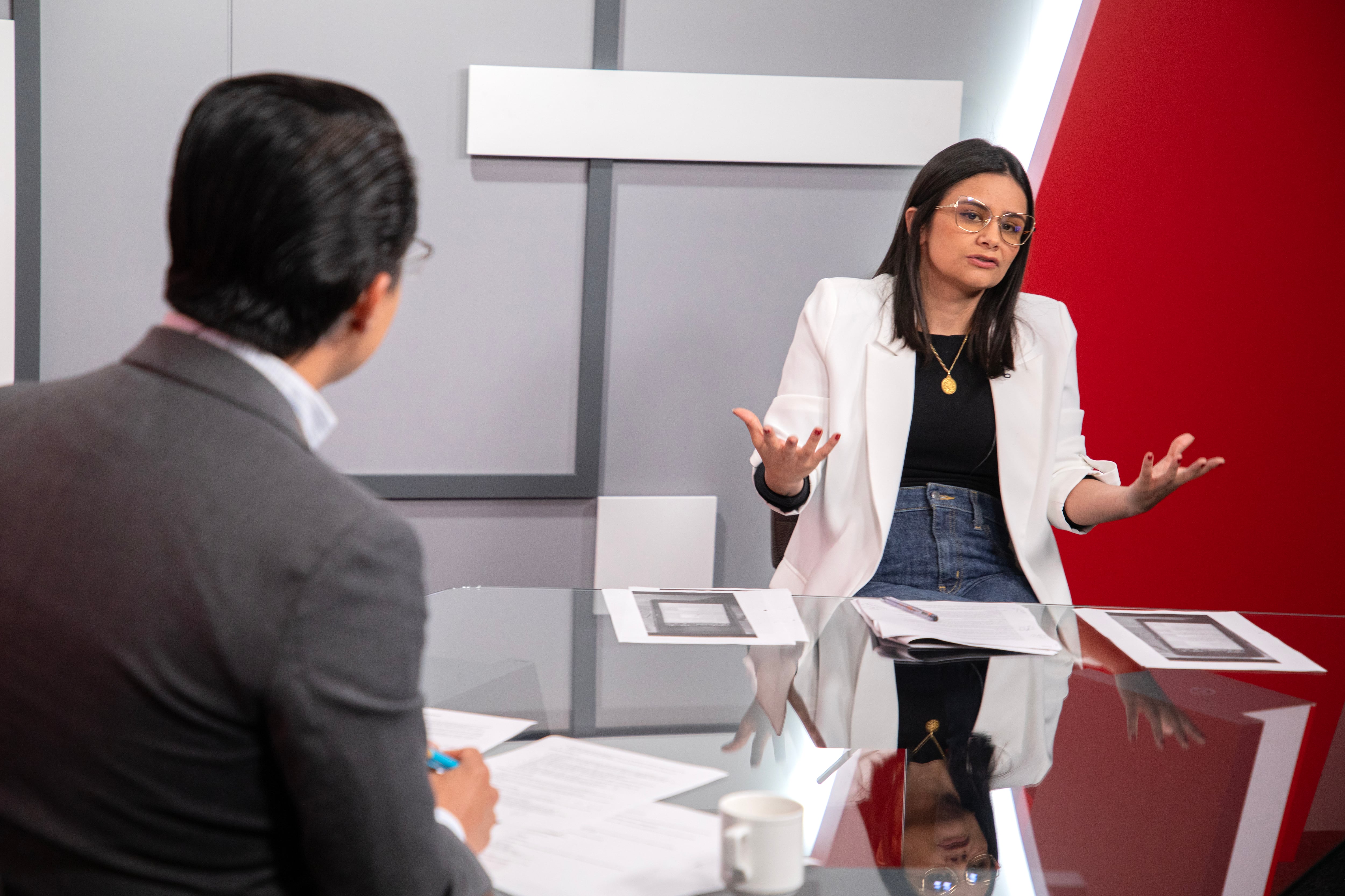 Angie Rodríguez entrevista con Yesid Lanchero