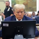 El expresidente Donald Trump en el tribunal en la ciudad de Nueva York donde se le sigue juicio por fraude bursátil, el 4 de octubre de 2023.. (Spencer Platt/Pool Photo via AP)