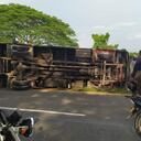 Se produjo la muerte de dos mujeres y 18 heridos, registrándose cuatro personas en UCI.