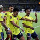 Jugadores de la Selección Colombia festejan un gol en el Metropolitano de Barranquilla
