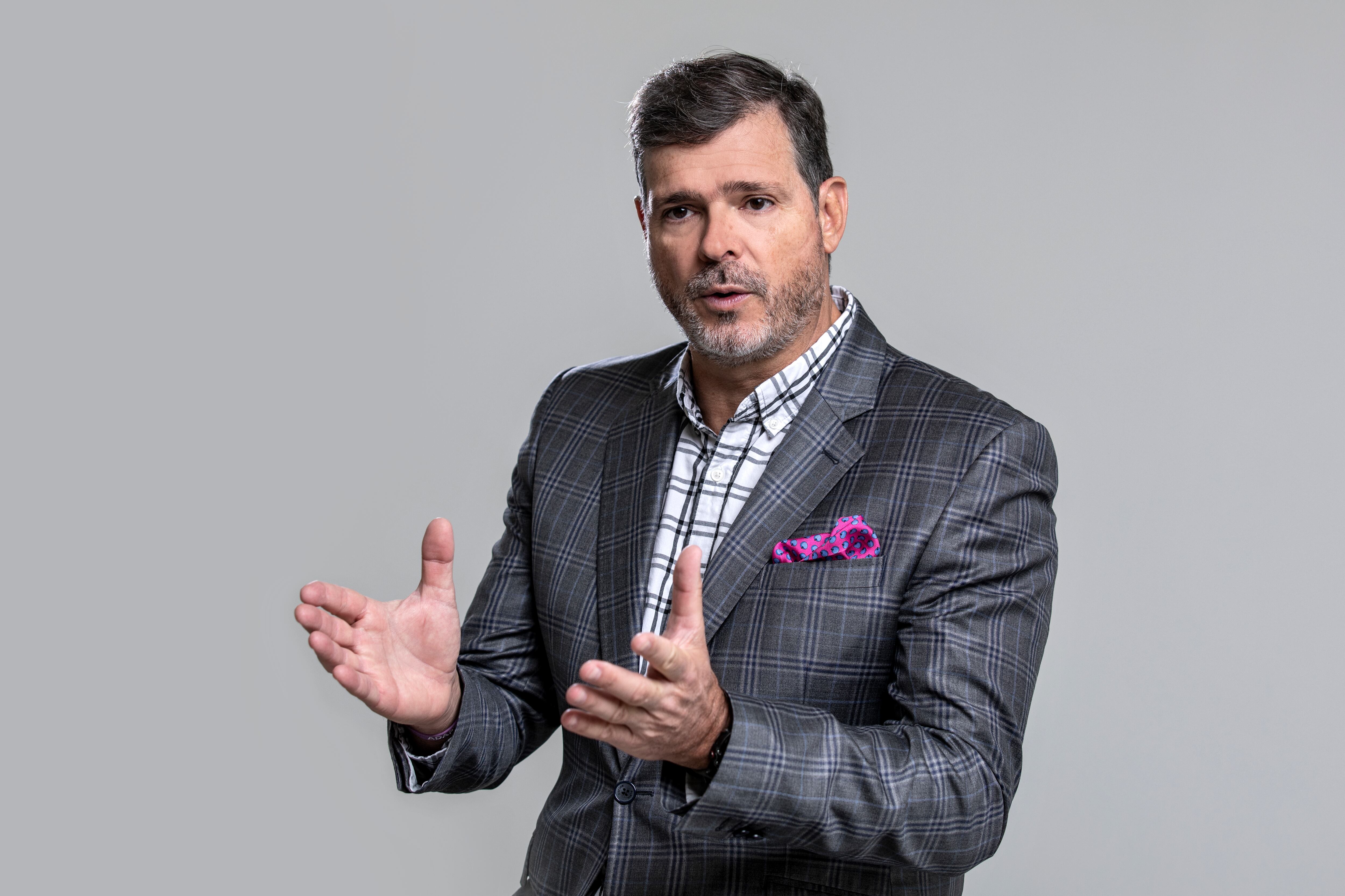 CARLOS EDUARDO BOTERO