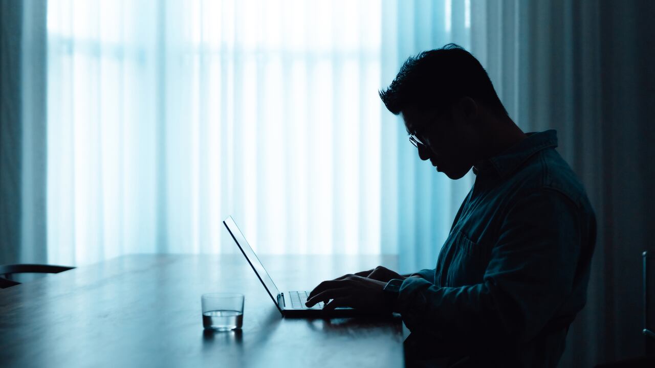 Investigadores expusieron un ataque inédito que mostró cómo adueñarse de los sistemas de una casa conectada.