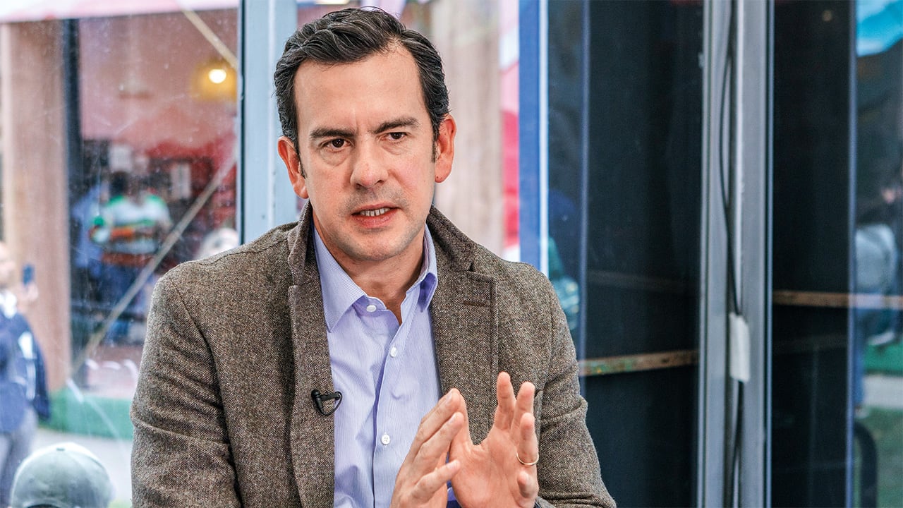 Rodrigo Lara, ministro del Interior.