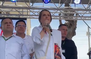 La candidata presidencial Paloma Valencia estuvo este sábado en el municipio de Socorro, Santander.