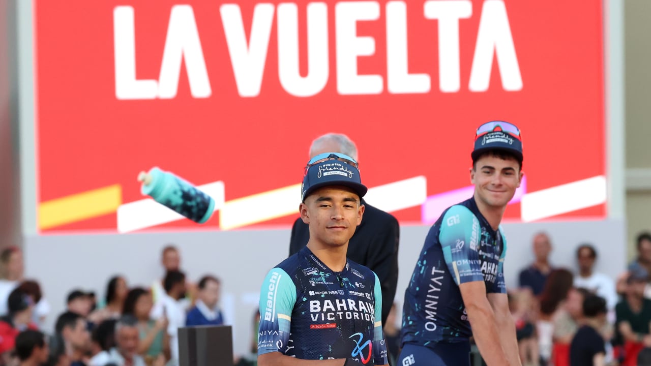 Santiago Buitrago, ciclista colombiano, en la presentación oficial de La Vuelta a España 2026.