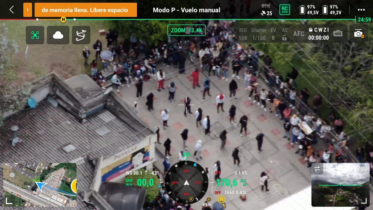 Encapuchados formados en la Universidad de Nariño.