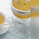 El té de manzanilla tiene propiedades antimicrobianas que podría evitar el crecimiento de la Helicobacter Pylori. Foto: GettyImages.