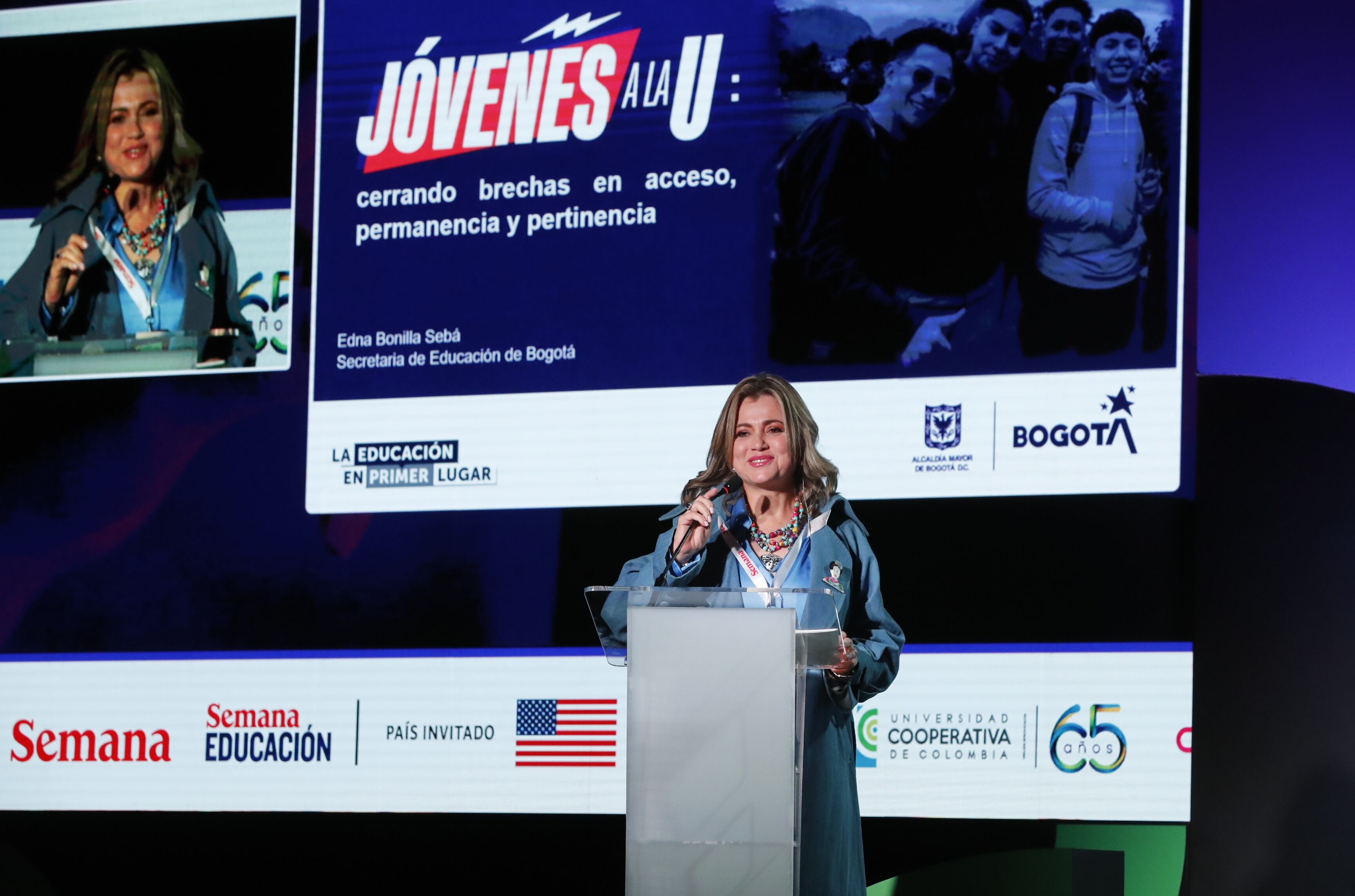 CUMBRE LÍDERES POR LA EDUCACIÓN 2023