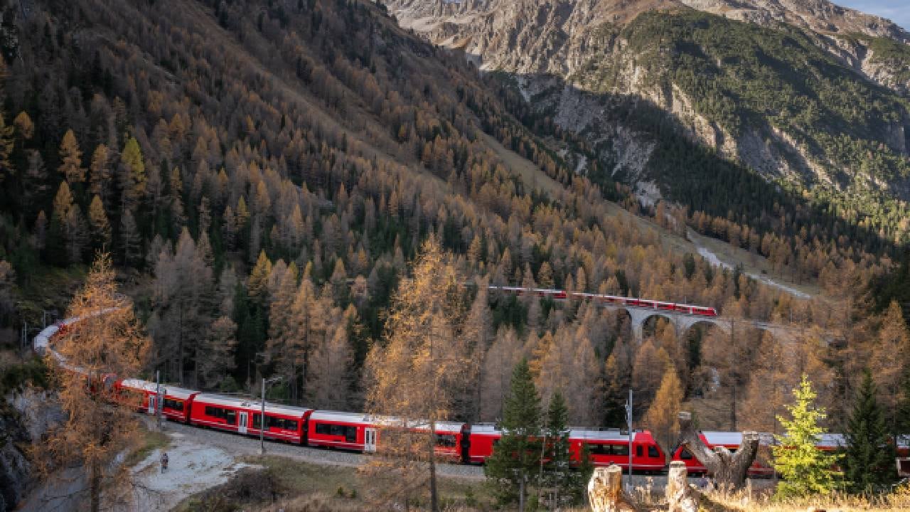 175 aniversario del operador ferroviario suizo. El intento de récord se lleva a cabo en la Línea Albula.
