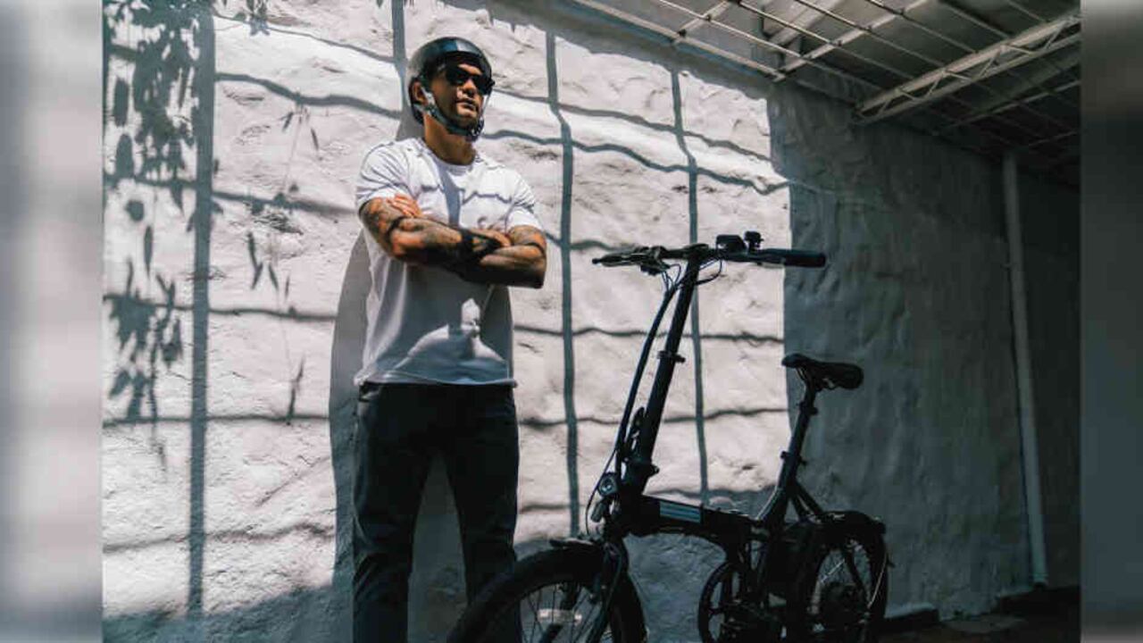 La flota está compuesta por bicicletas, patinetas, motos y carros eléctricos.