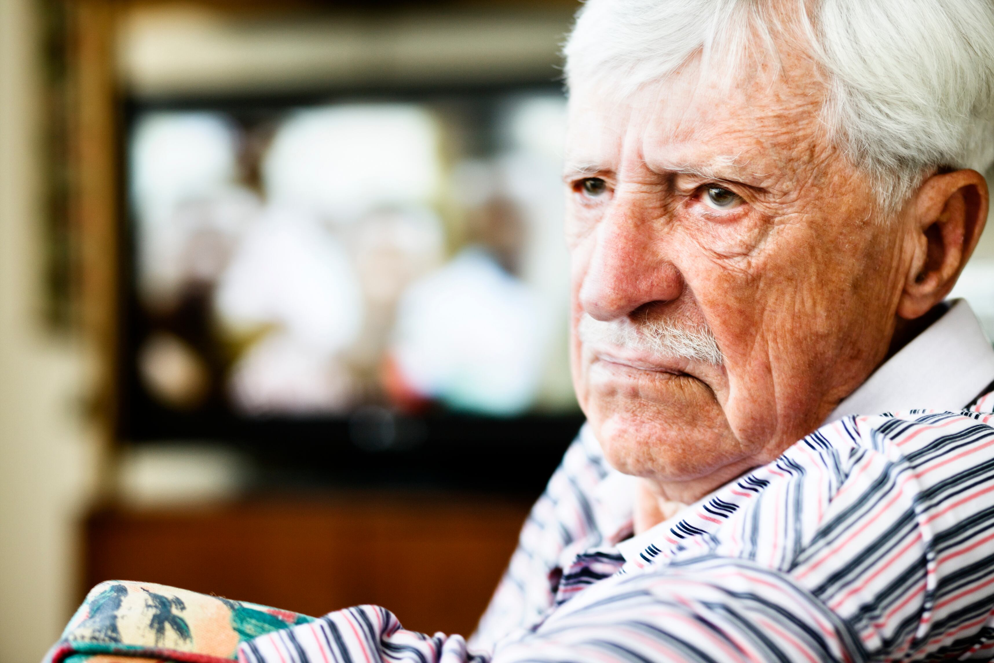 Manchas hepáticas - Adulto Mayor