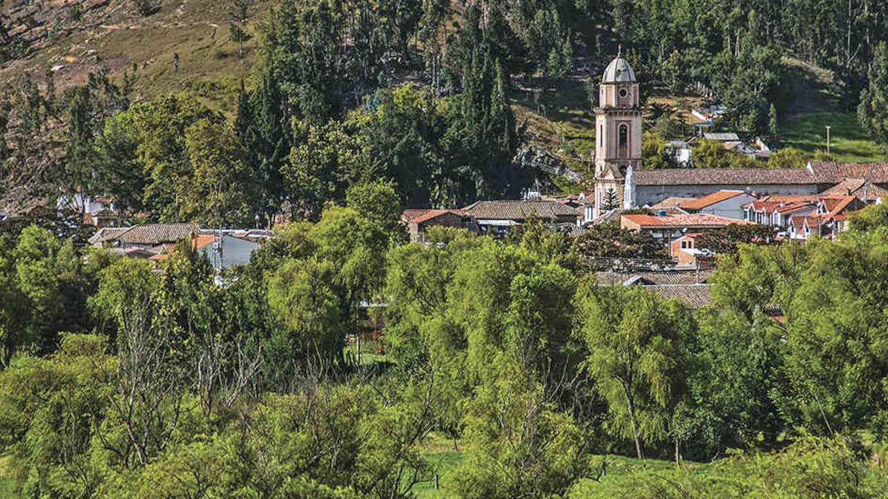Hace 16 años Iza fue declarado bien de interés cultural de la Nación por su conservación colonial, ancestral y natural.