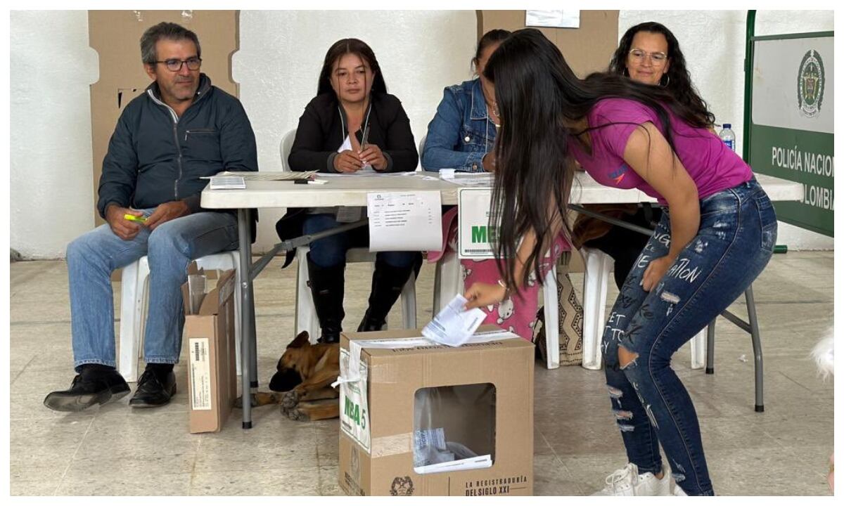 Se abren las urnas en el municipio de Gachantivá