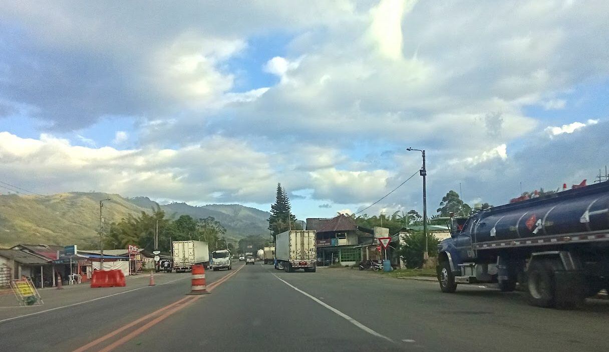 Vía Panamericana o carretera Popayán-Cali 2025.