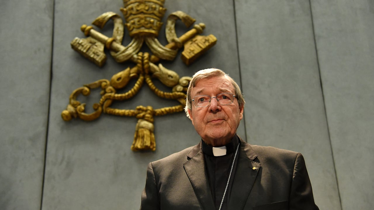 George Pell murió a sus 81 años, hombre que pasó solo un corto tiempo en la cárcel por abuso a menores.