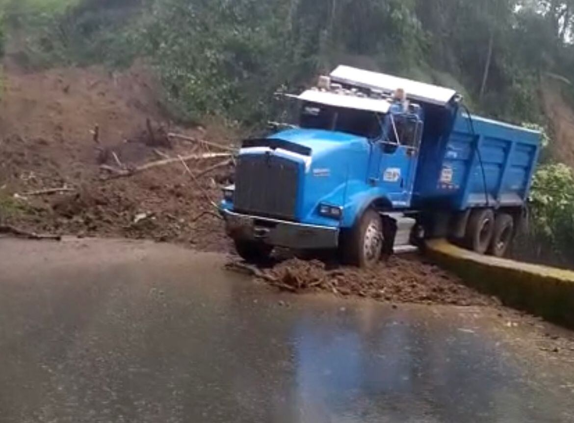 Las autoridades en Manizales recomiendan transitar con mucha precaución