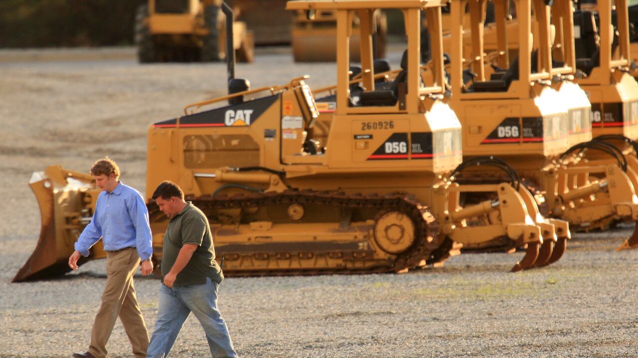 De su lado, los costes de producción, venta, generales, administrativos, I+D, por intereses y otros gastos ascendieron a 13.131 millones de dólares.