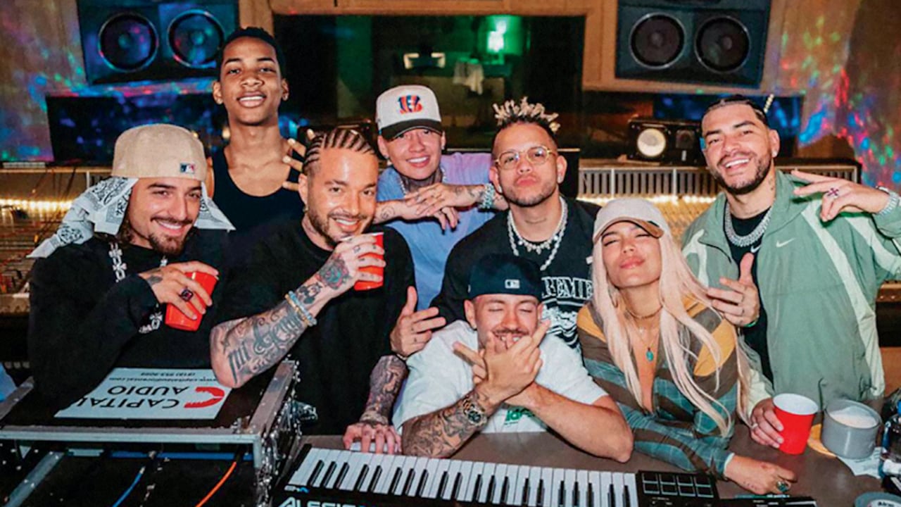 J Balvin y Karol G ya enviaron sus respuestas y excusas al Consejo de Estado. Dicen que no pretendían sexualizar a los menores.