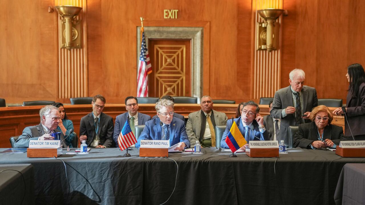 Presidente Gustavo Petro junto a Rand Paul, senador norteamericano