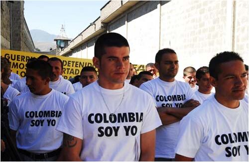 Además de ponerse la camiseta en contra de las Farc, los disidentes pidieron que se les retirara de la lista de canjeables. 