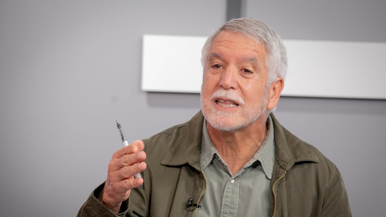 Enrique Peñalosa, exprecandidato a la Presidencia, el 11 de marzo de 2026 en las instalaciones de SEMANA, en Bogotá