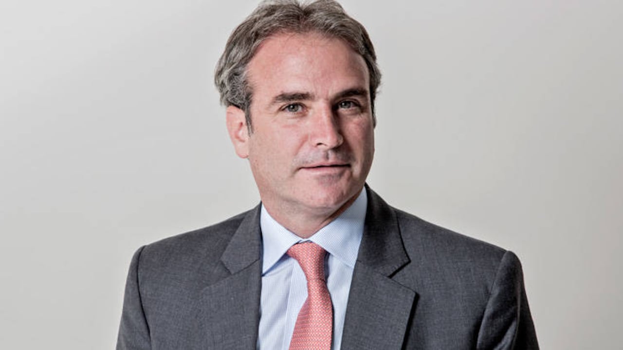 Pablo Felipe Robledo Superintendente de Industria y Comercio.