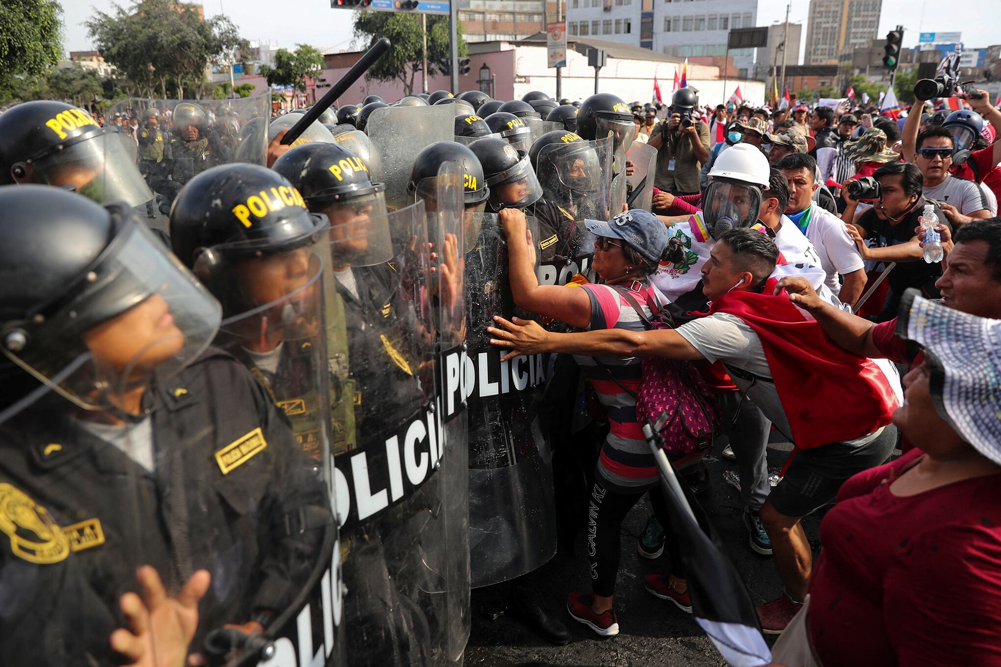 En imágenes : marcha 'Toma Lima' para manifestarse contra la presidenta de Perú, Dina Boluarte